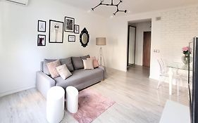 Warsaw Concierge Opera Apartment